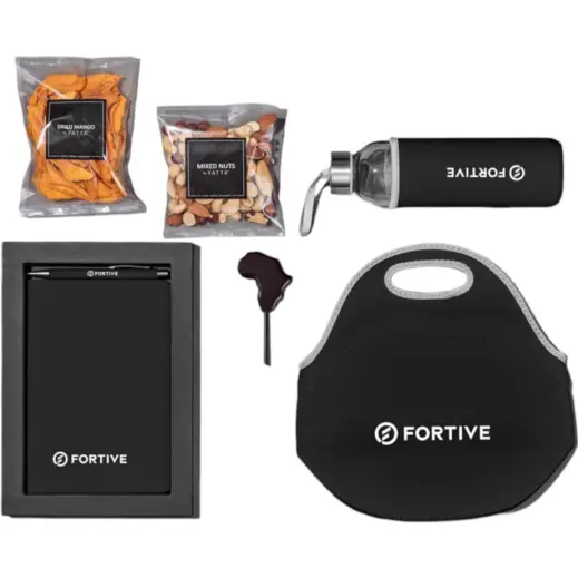 Yatta Snack Symphony Black Branded Items
